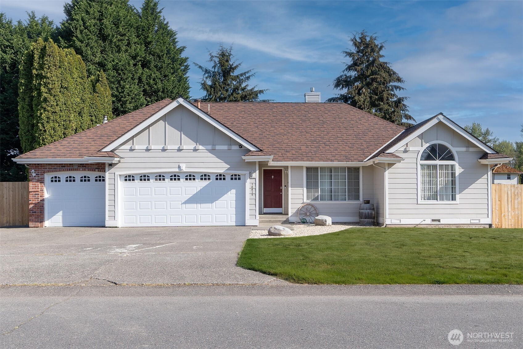14415 144th Street Property Photo 1