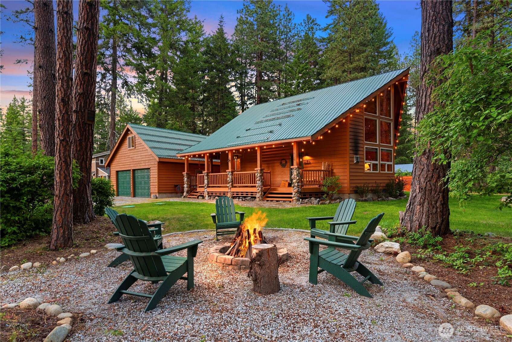 18880 Pine Loop Property Photo 1