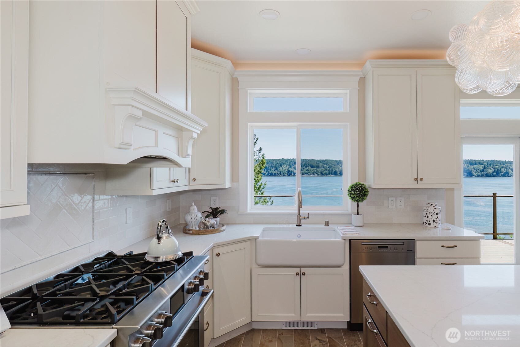 14210 Olalla Crest Lane Property Photo 14