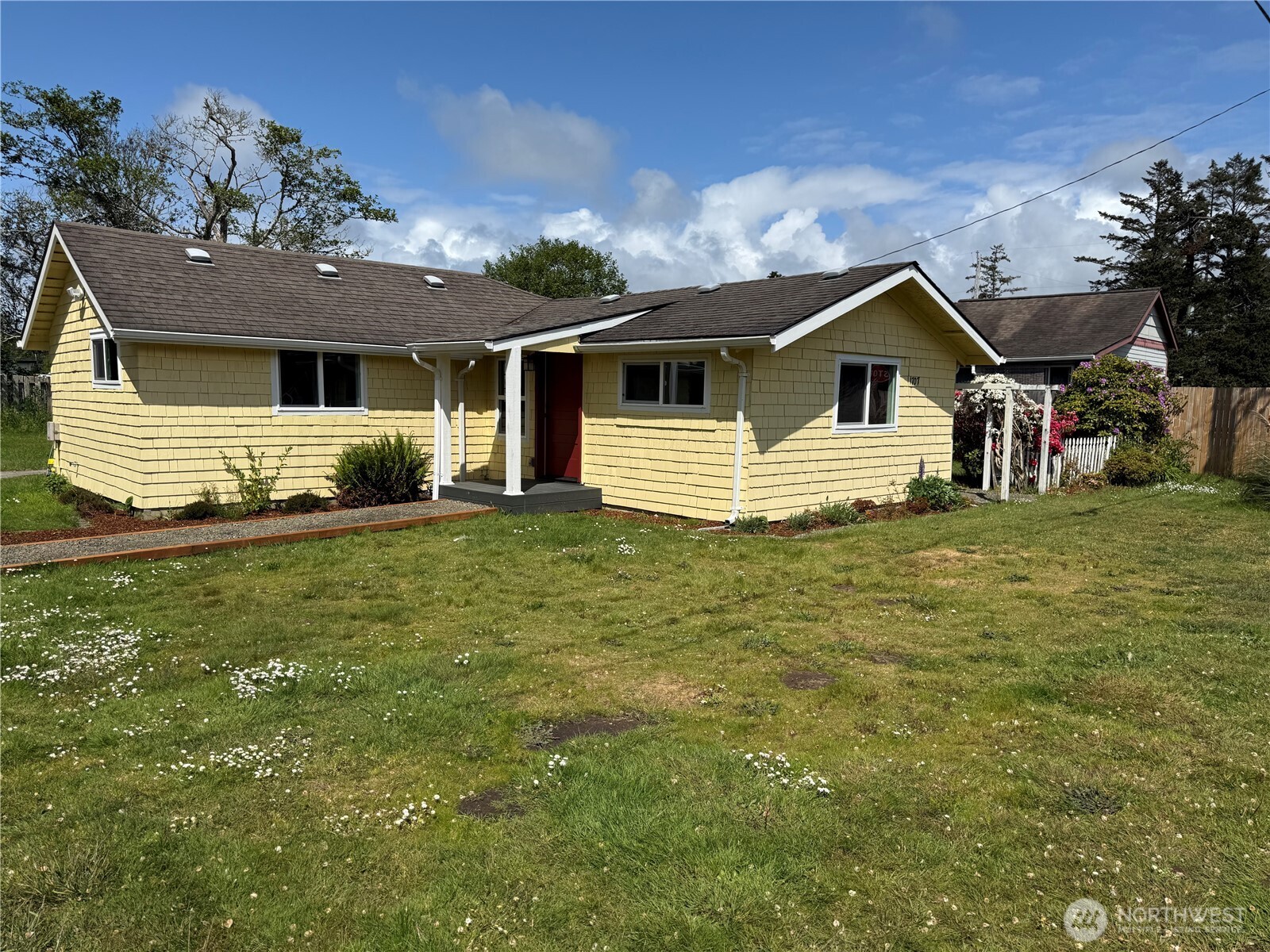 1707 258th Place Property Photo 1