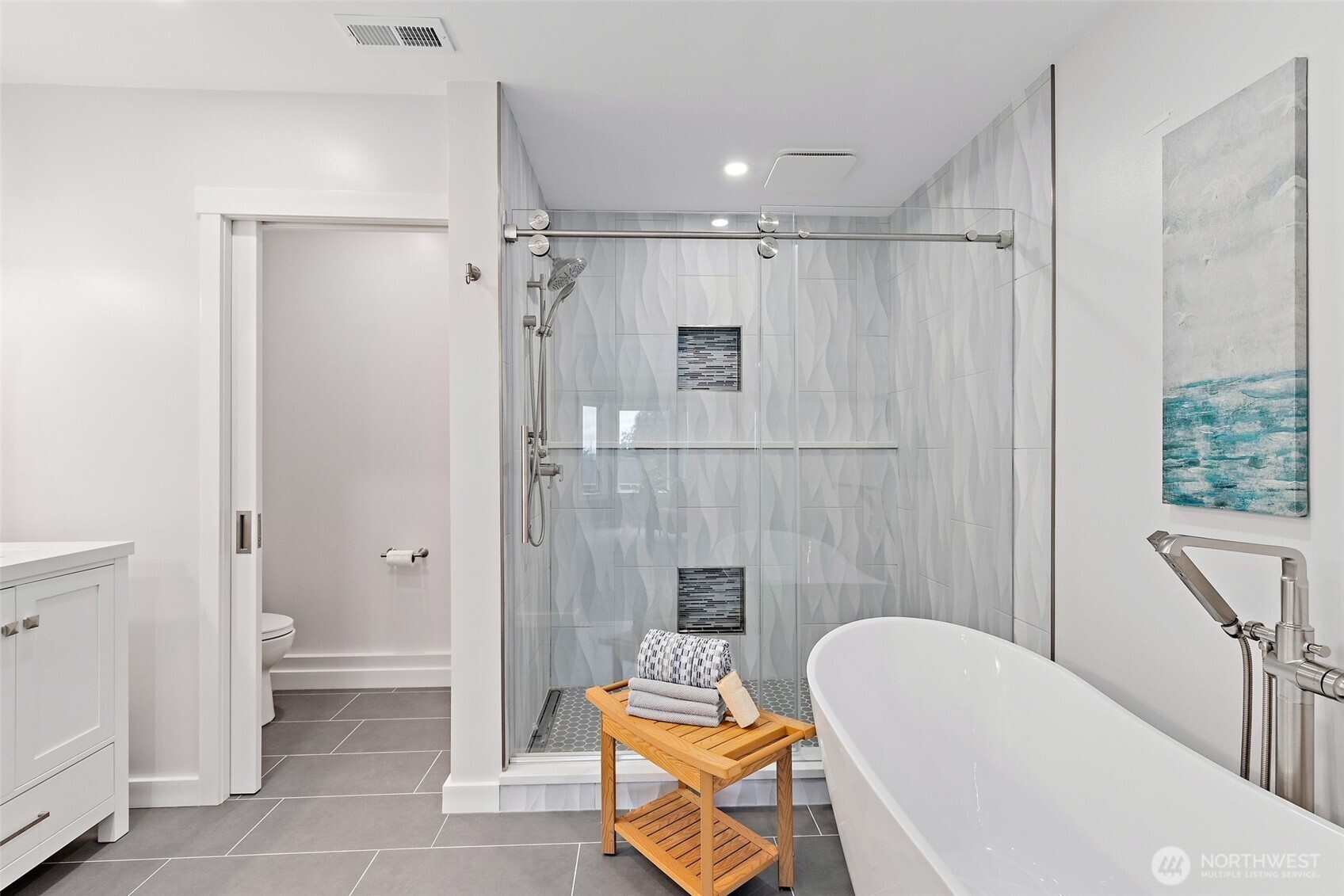 22718 1st Place Property Photo 26