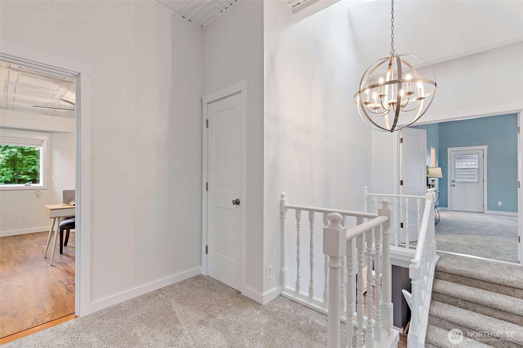 22718 1st Place Property Photo 27