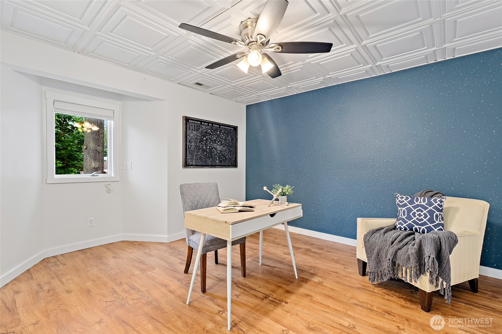 22718 1st Place Property Photo 32