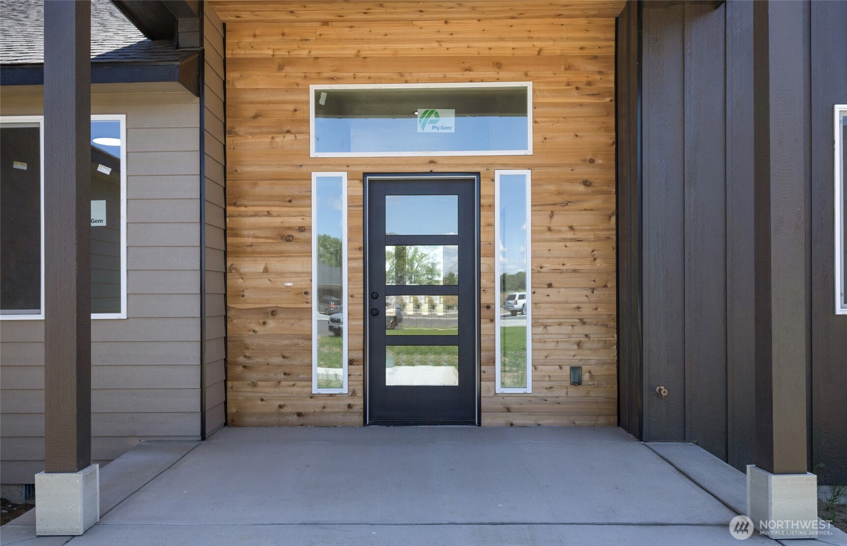 6433 2.15 Road Property Photo 2