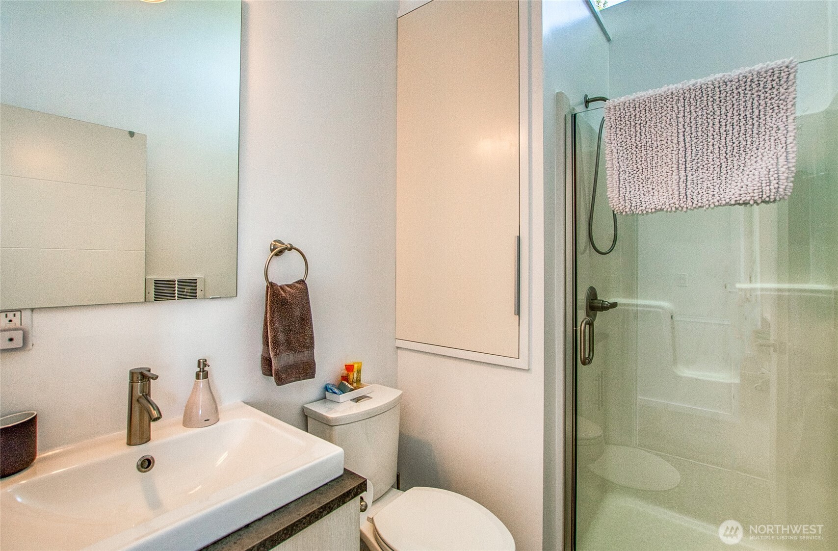 430 Prune Alley B Property Photo 22
