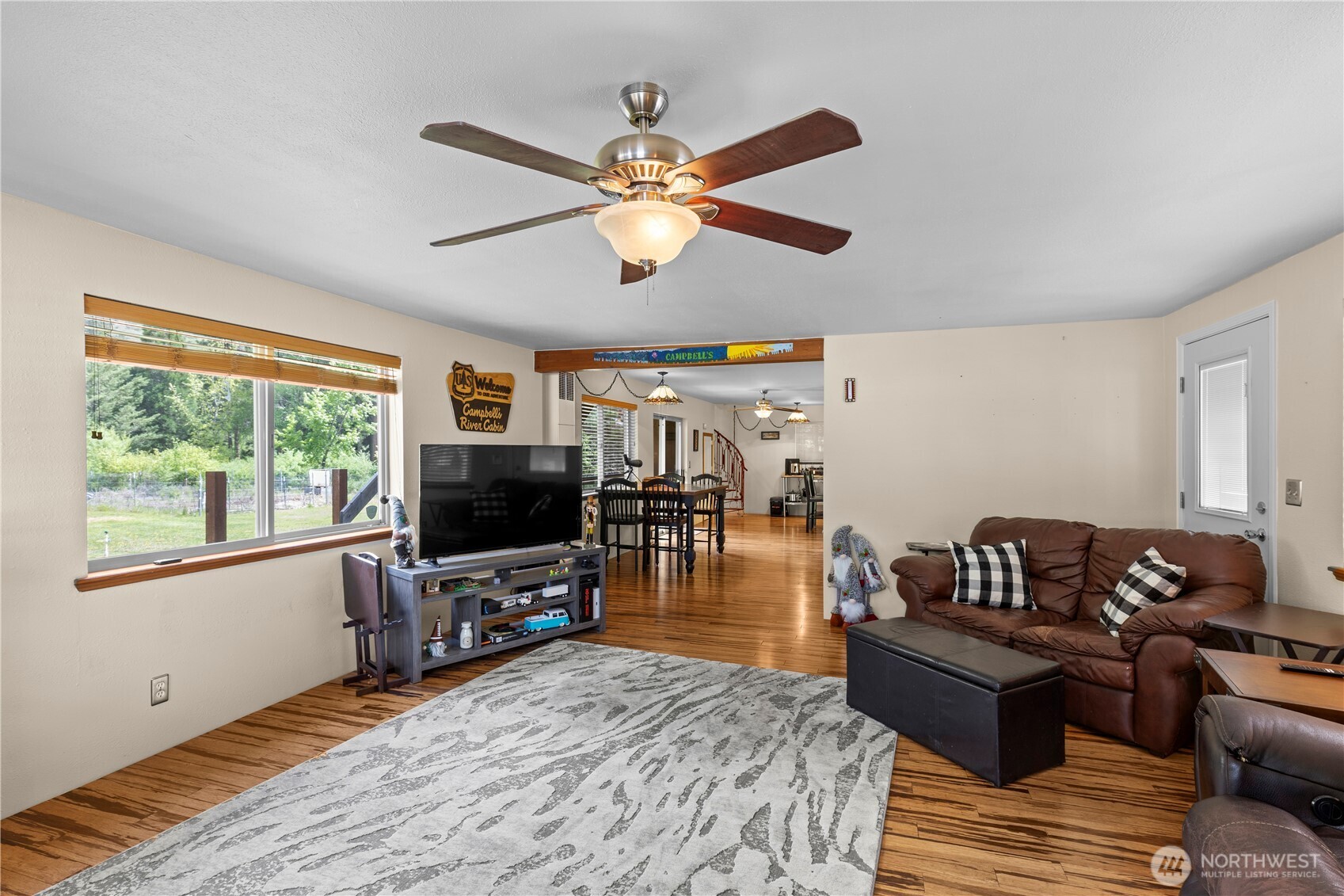 51 Deer Meadow Lane Property Photo 5