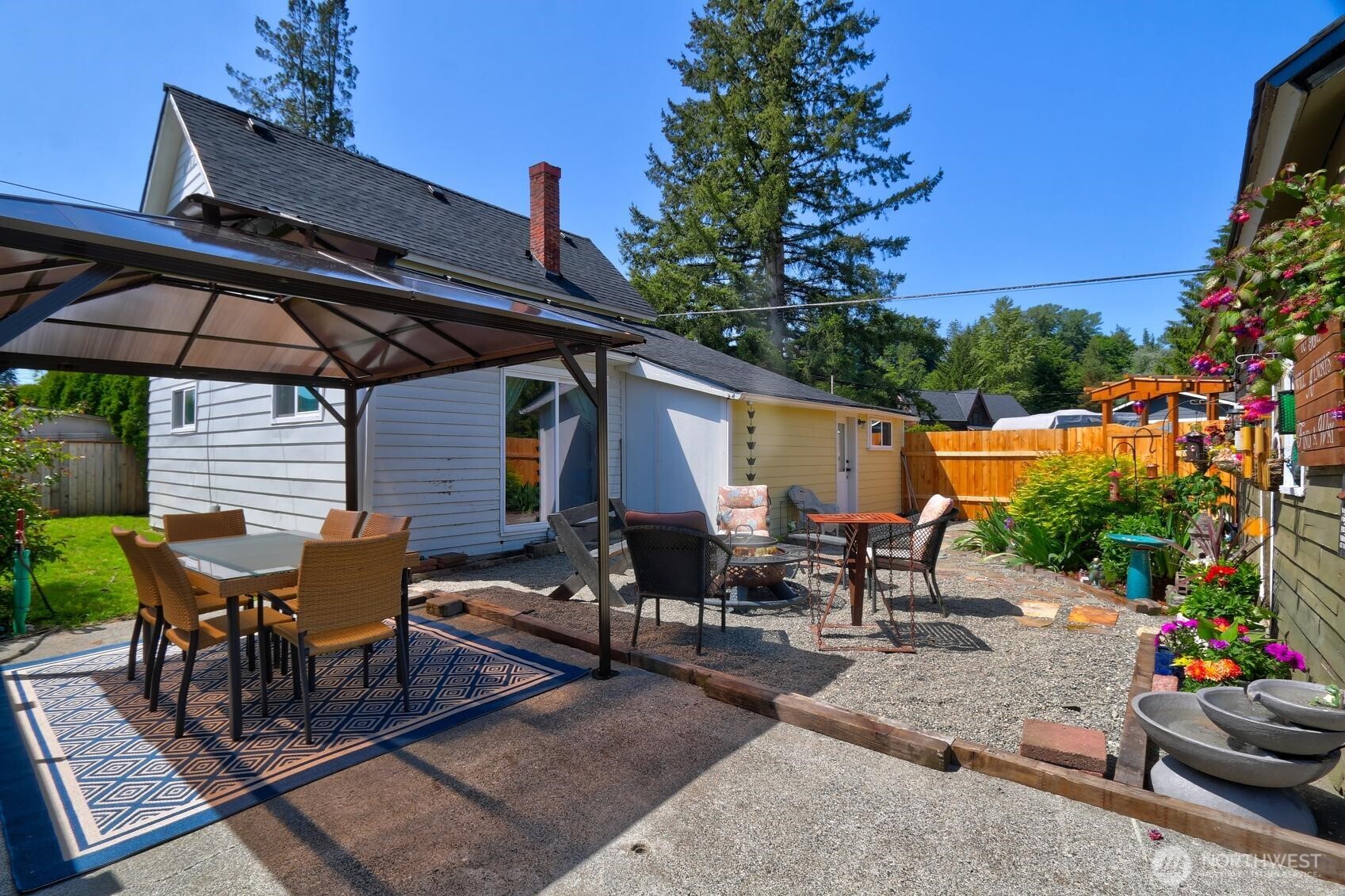 931 Mill Avenue Property Photo 4