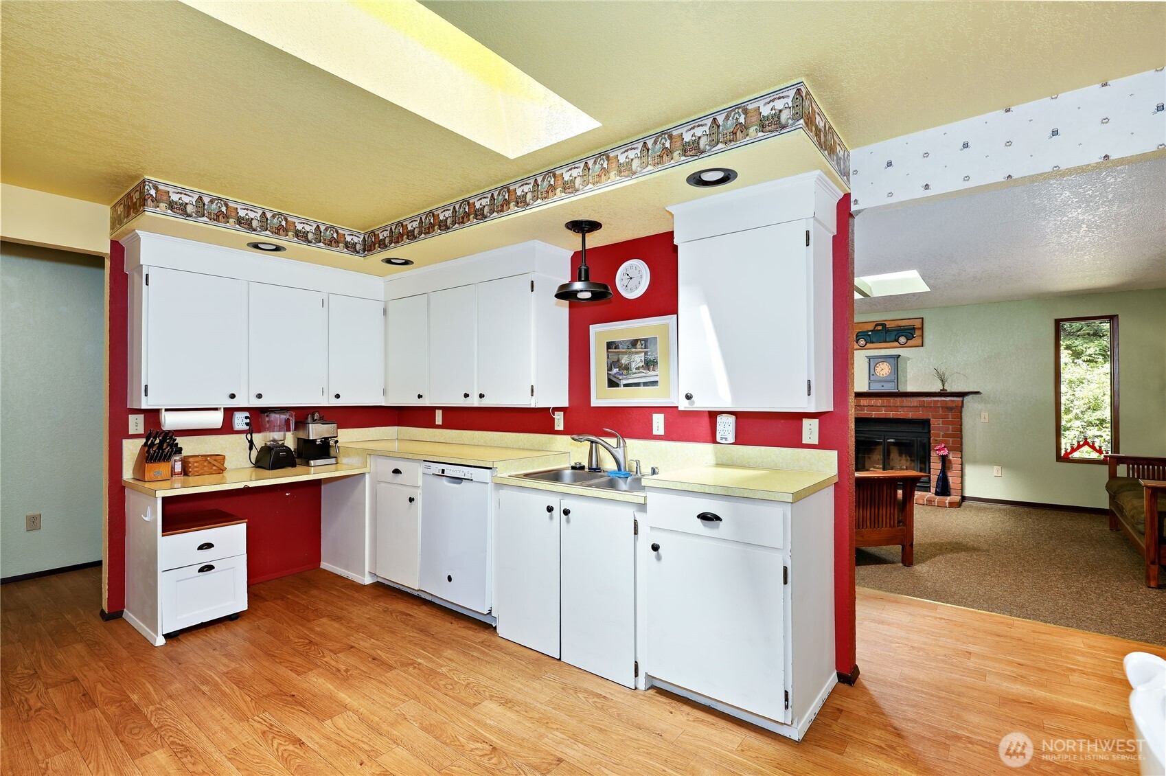 21988 Urdahl Road Property Photo 14