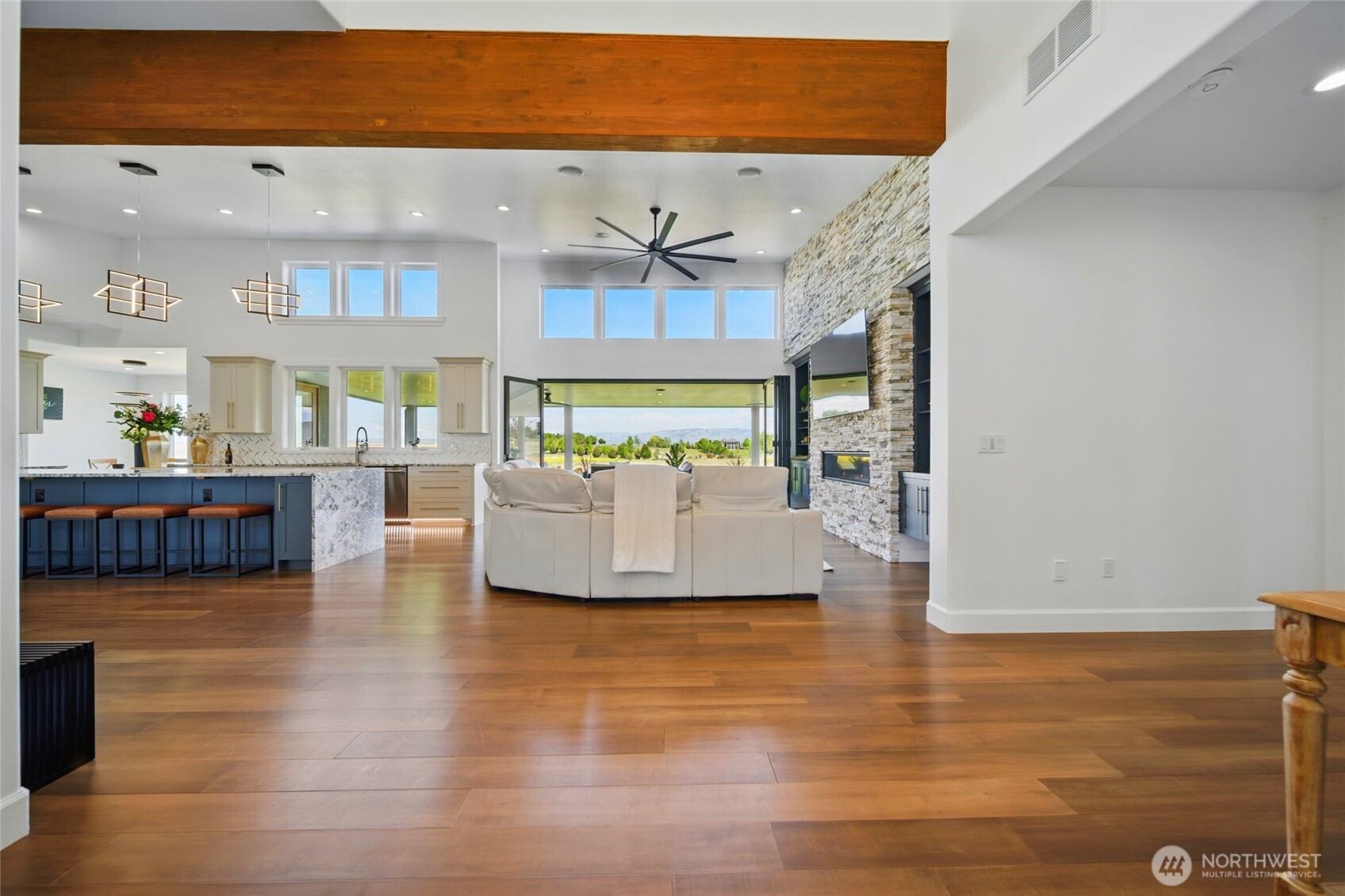 126 Red Hawk Road Property Photo 9