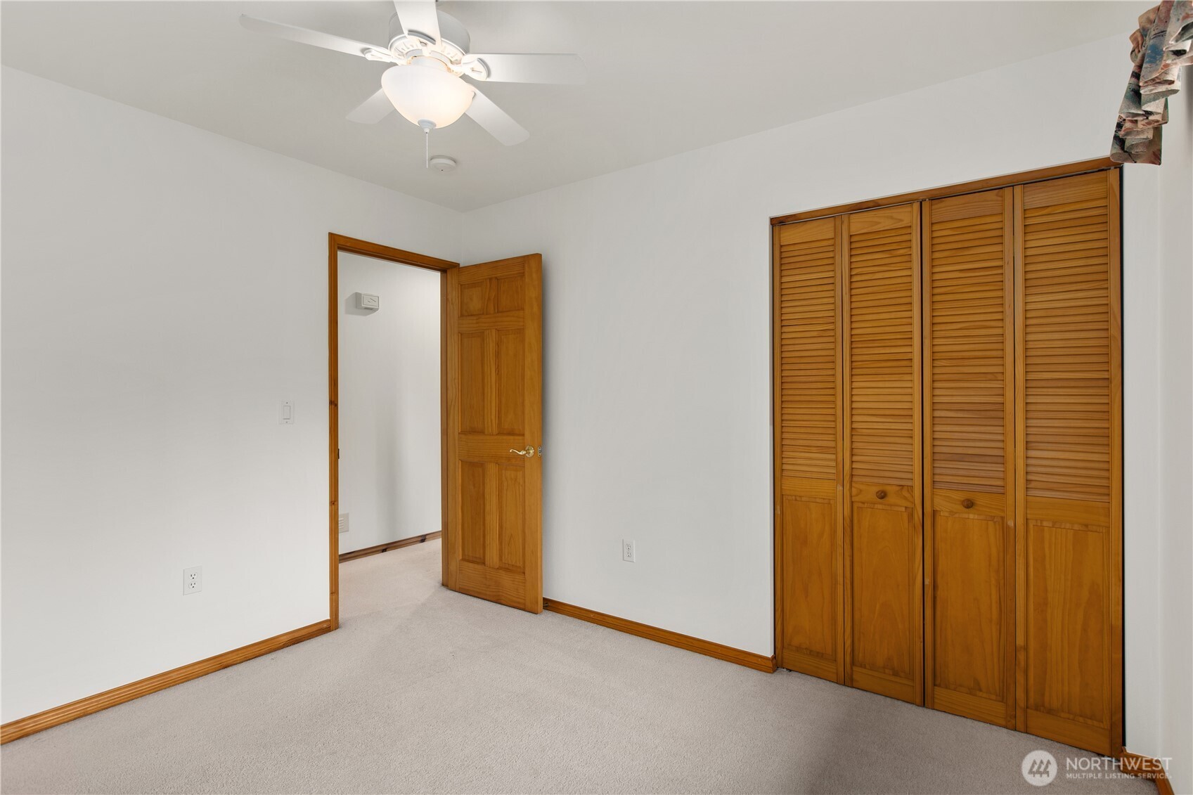 14026 272nd Street Property Photo 14