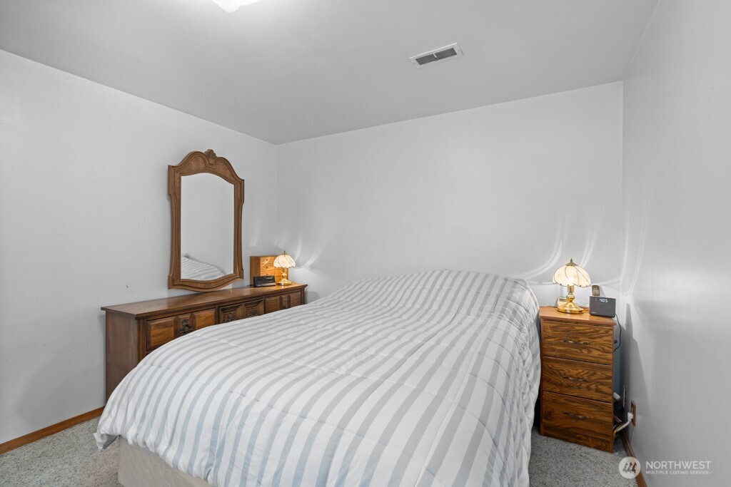 11939 Se 169th Place Property Photo 15