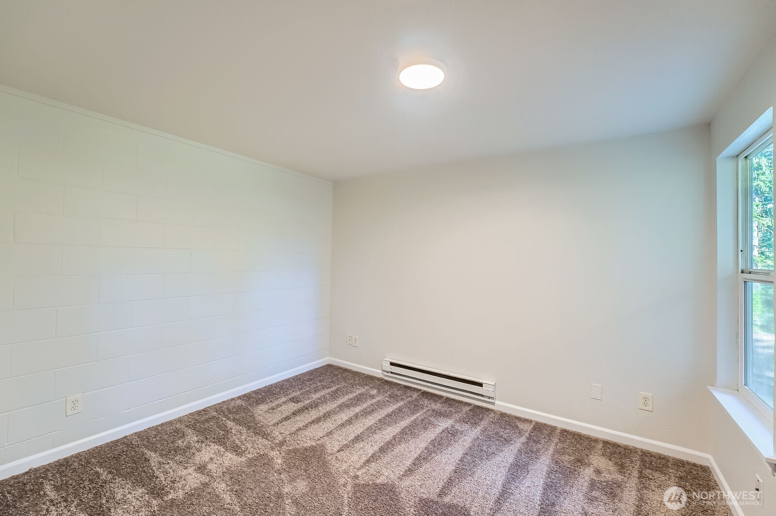 13067 Pacific Highway C Property Photo 7