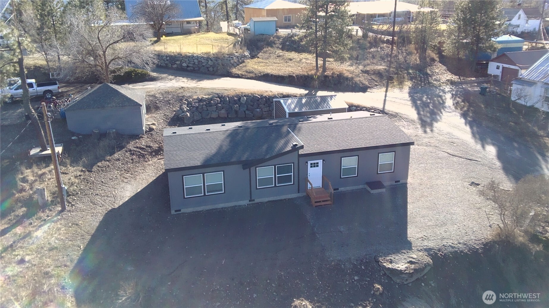 720 S Jefferson Street Property Photo 3