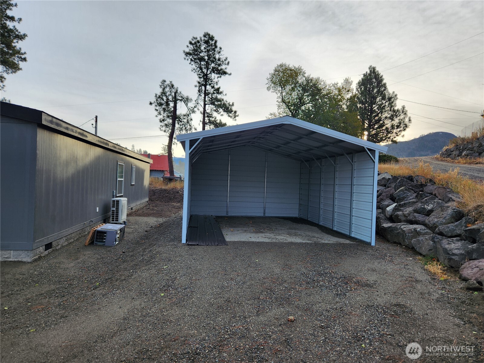 720 S Jefferson Street Property Photo 7