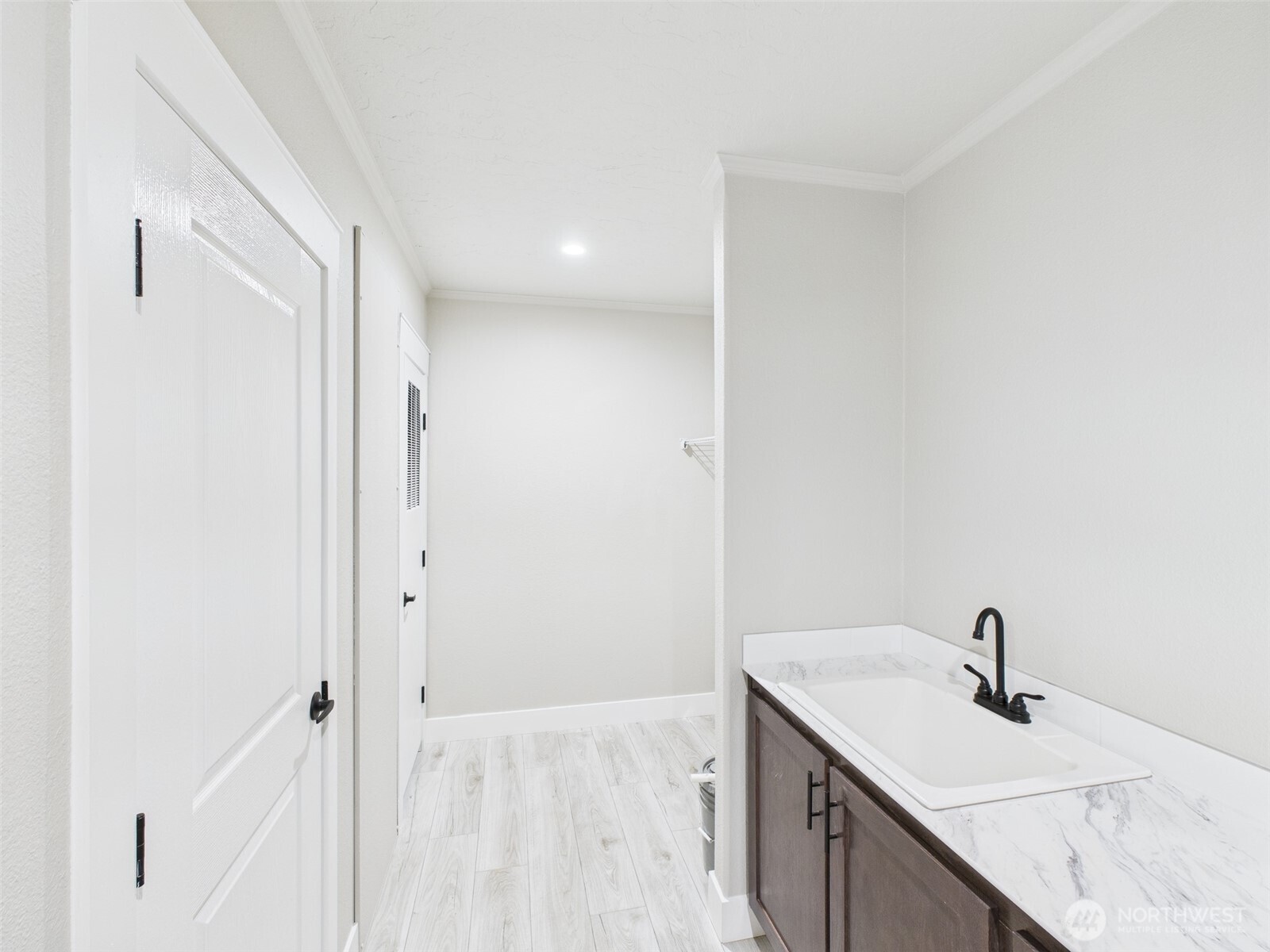 720 S Jefferson Street Property Photo 19