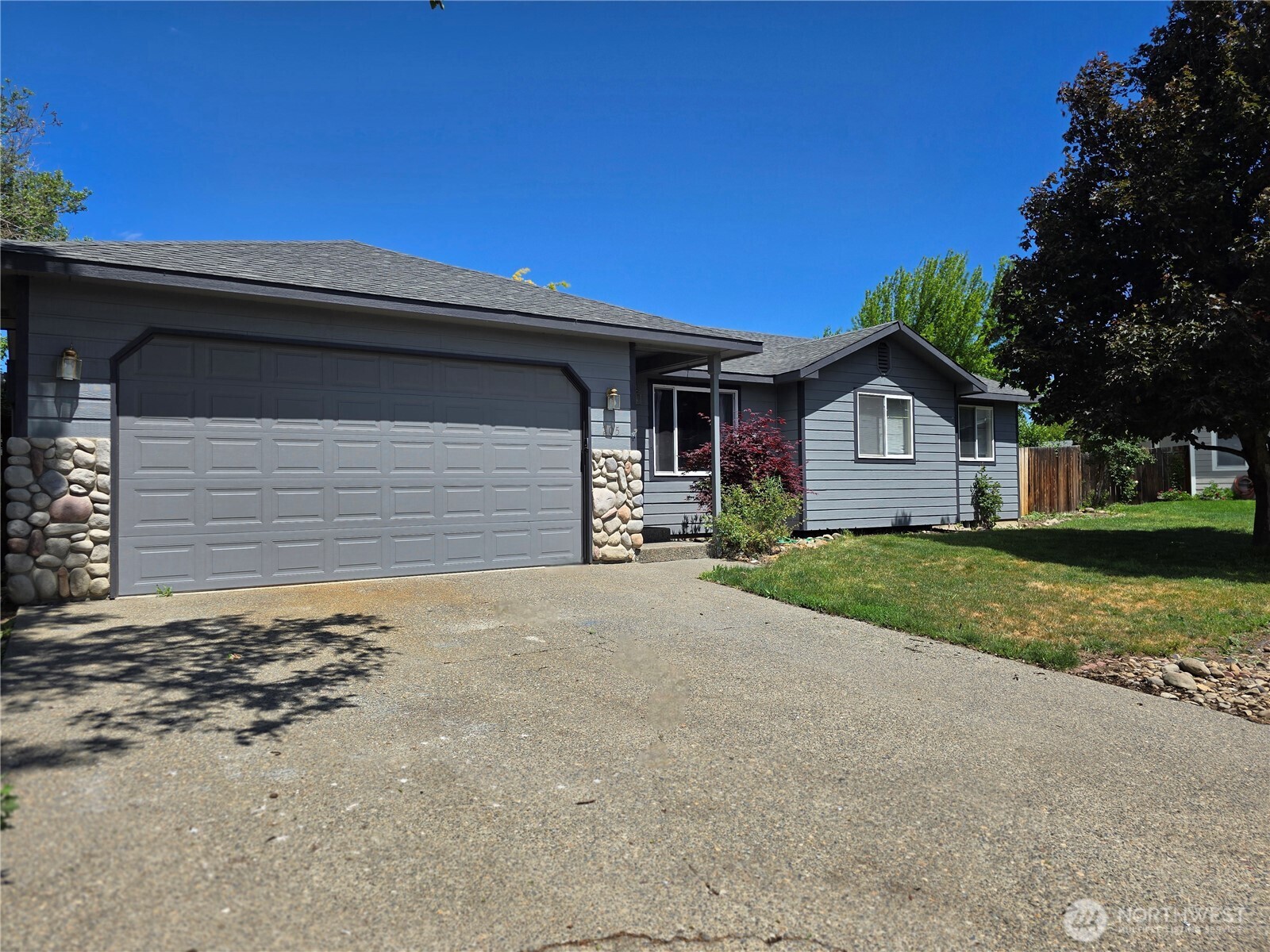 205 W Mt Baker Court Property Photo 1