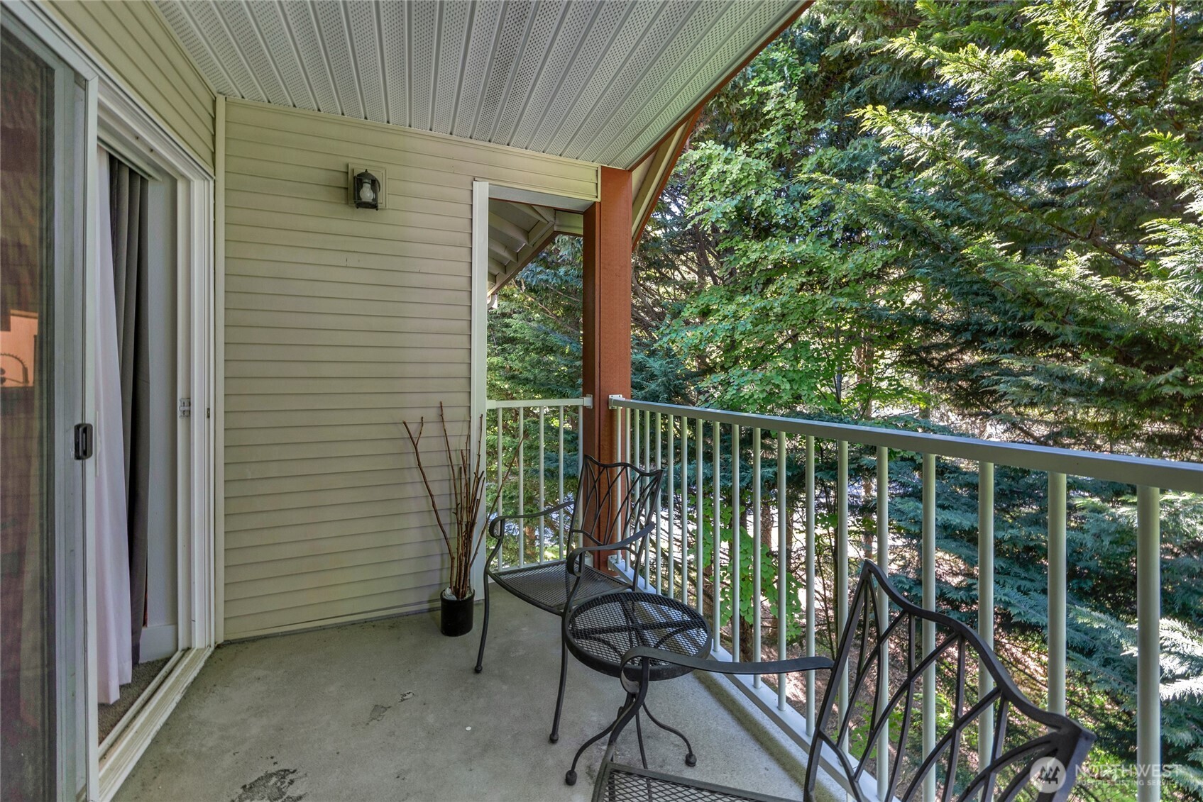14815 29th Avenue J301 Property Photo 8