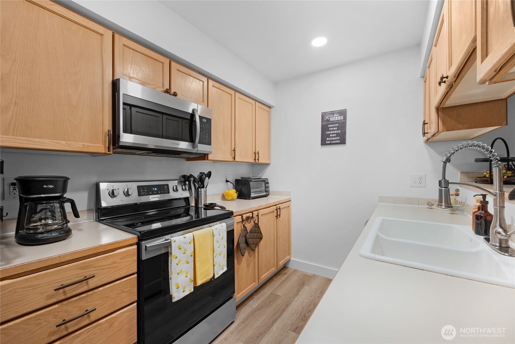 14815 29th Avenue J301 Property Photo 15