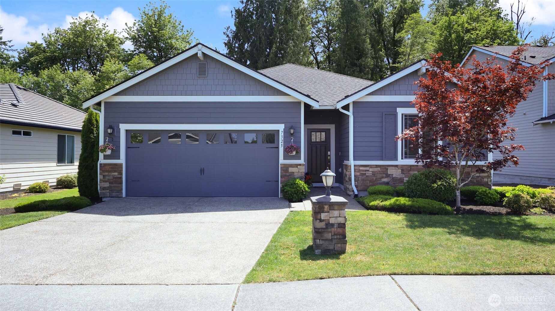 7325 Ashdown Lane Property Photo 1