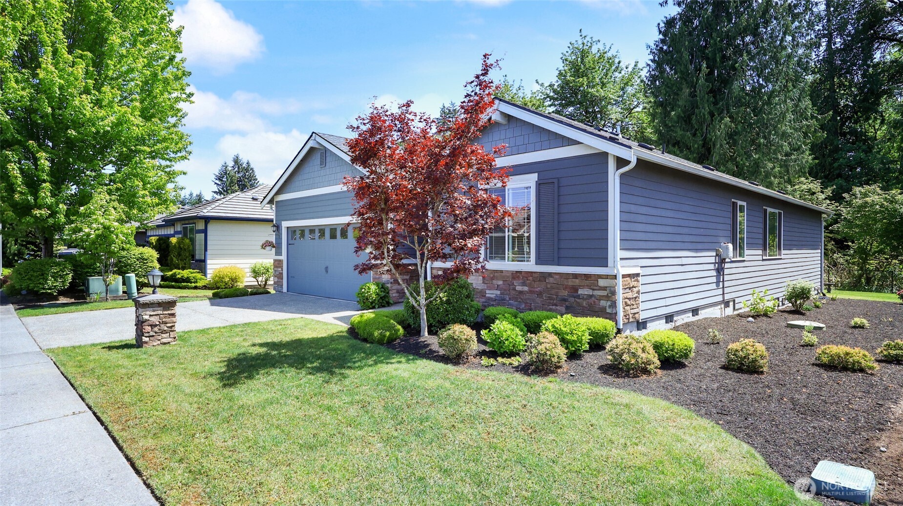 7325 Ashdown Lane Property Photo 2