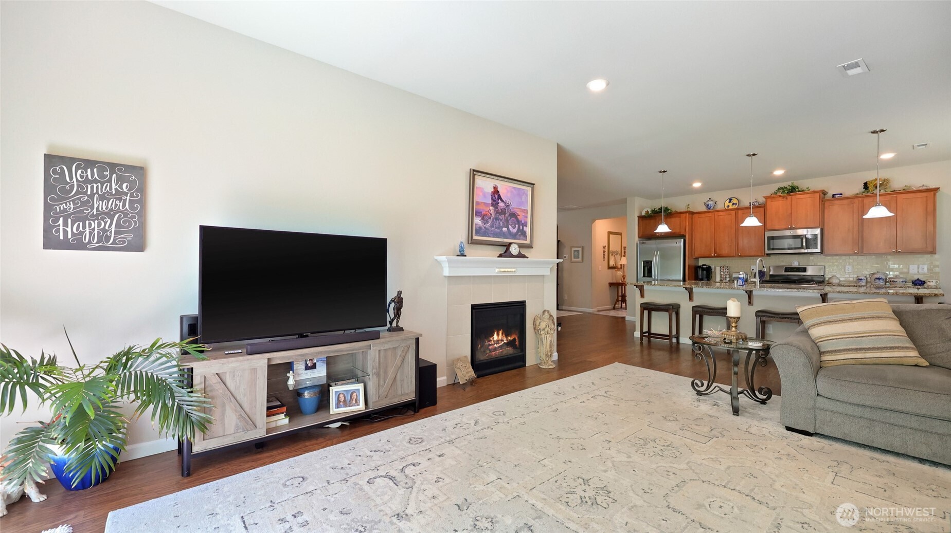 7325 Ashdown Lane Property Photo 5