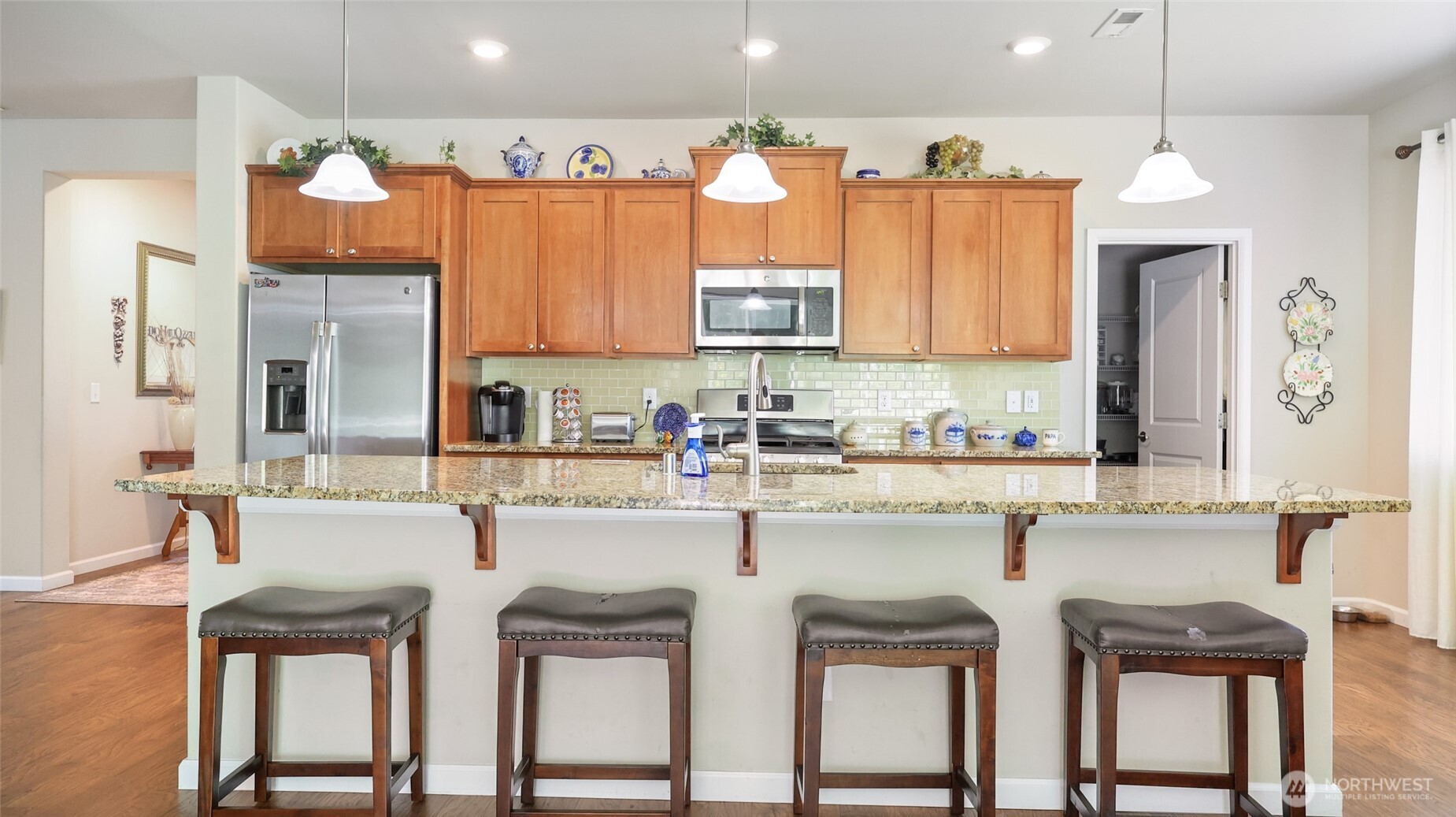 7325 Ashdown Lane Property Photo 8