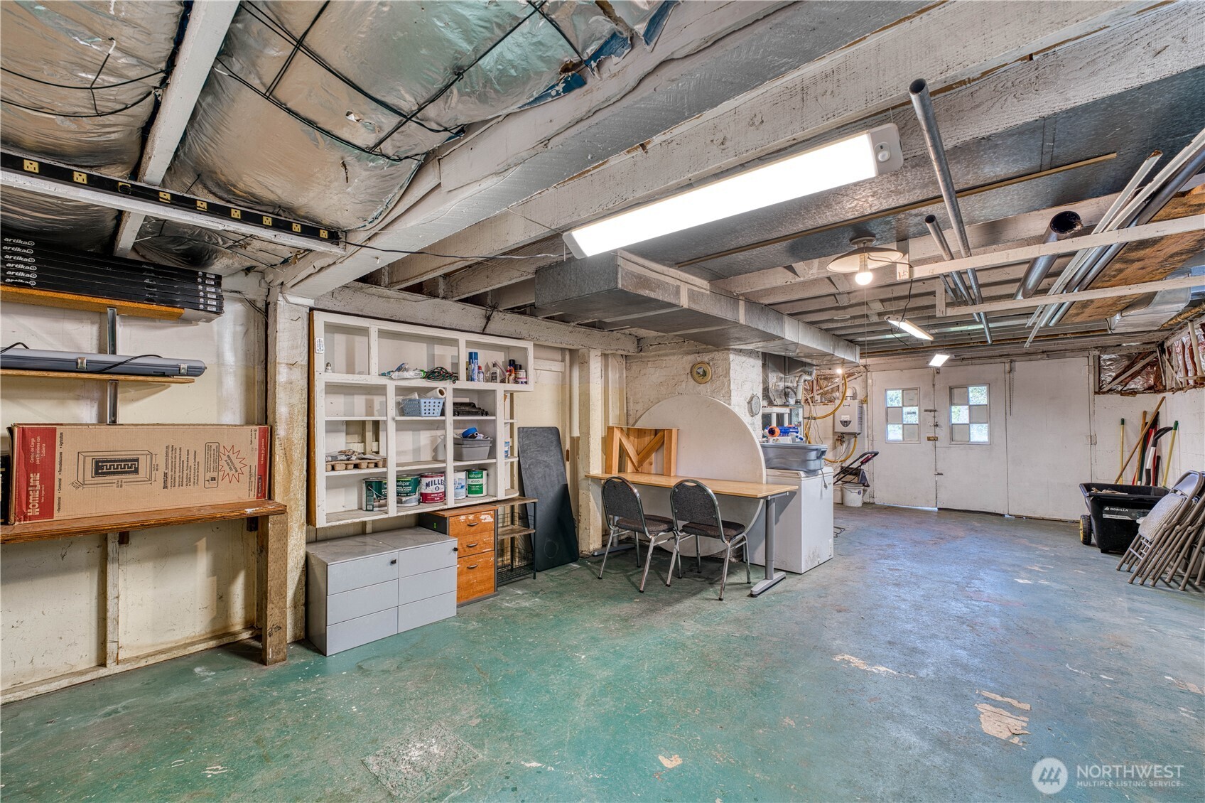 2150 N Callow Avenue Property Photo 27