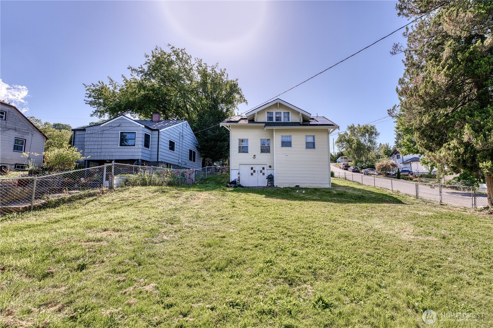 2150 N Callow Avenue Property Photo 28