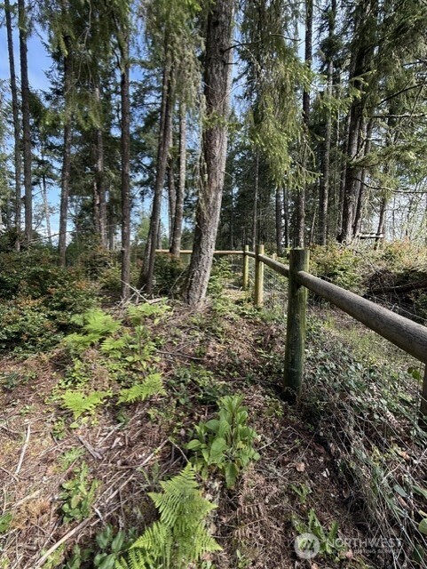 411 208th Avenue Property Photo 5