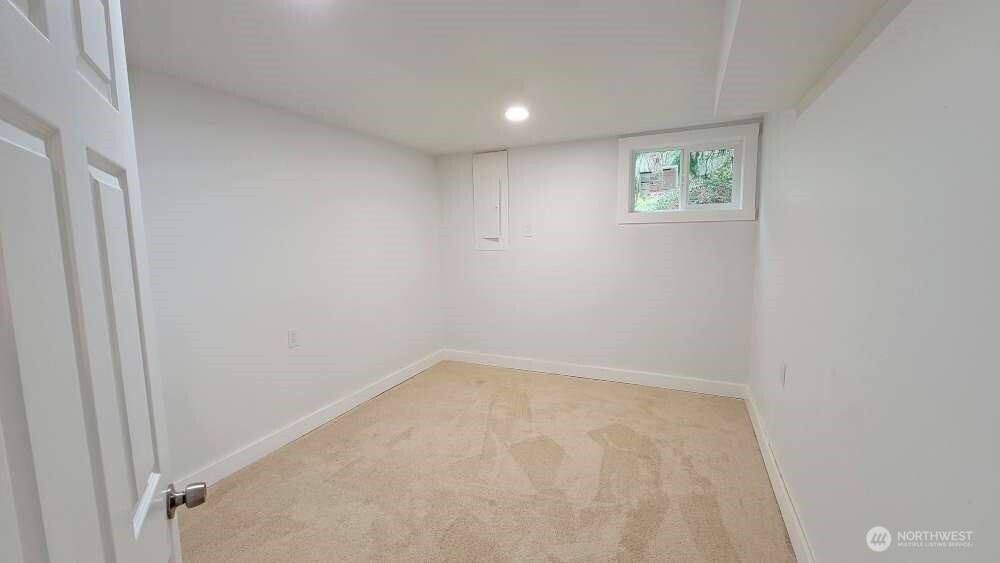 26816 Ne Ames Lake Road Property Photo 15