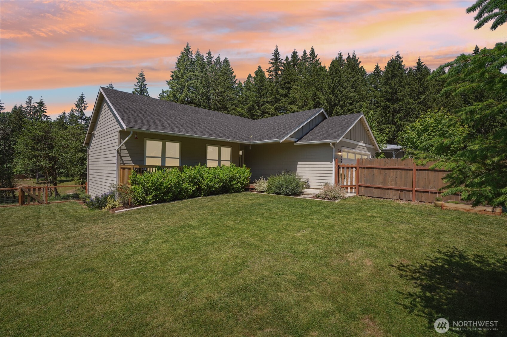 644 Spirit Lake Highway Property Photo 1