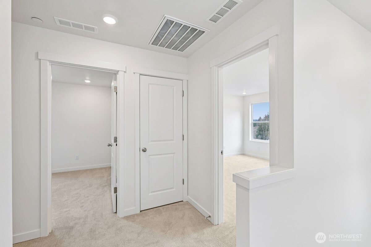 1443 121st Avenue Mb 08 Property Photo 12