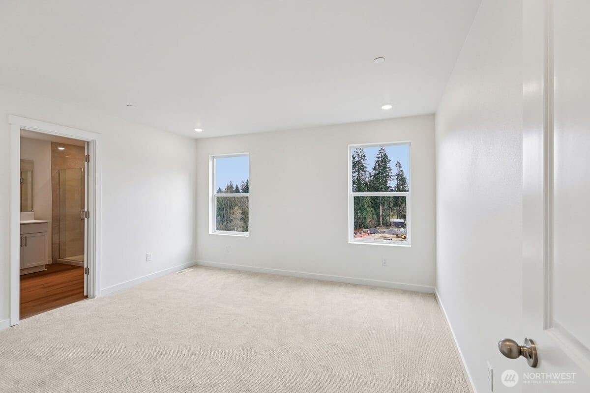 1443 121st Avenue Mb 08 Property Photo 13