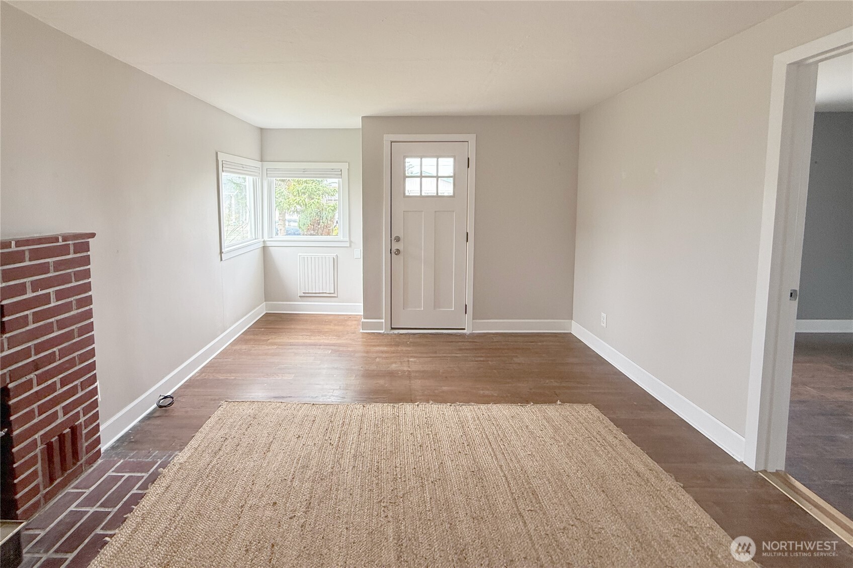 908 Washington Avenue Property Photo 5