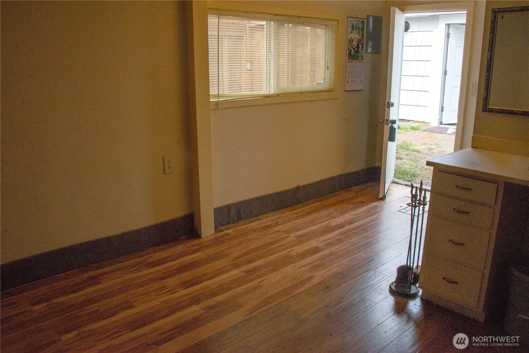 908 Washington Avenue Property Photo 25