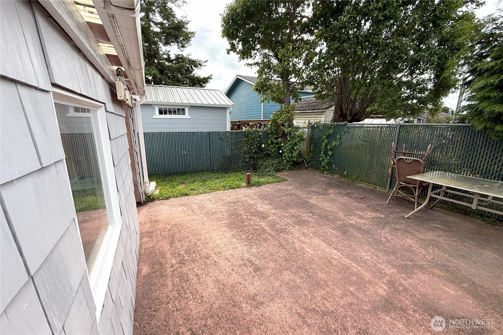 908 Washington Avenue Property Photo 27