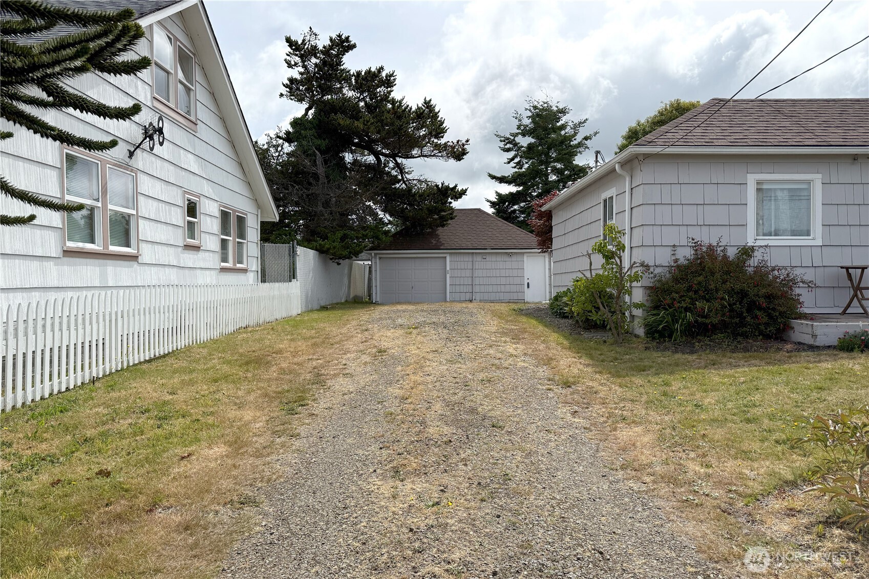 908 Washington Avenue Property Photo 30
