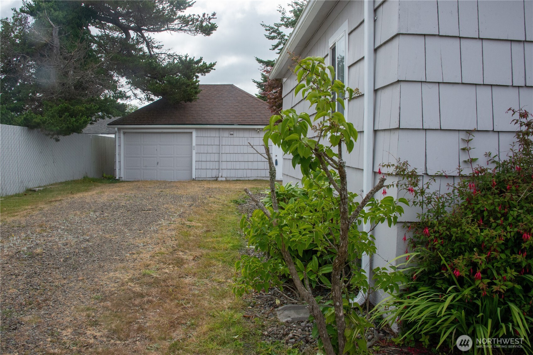 908 Washington Avenue Property Photo 31