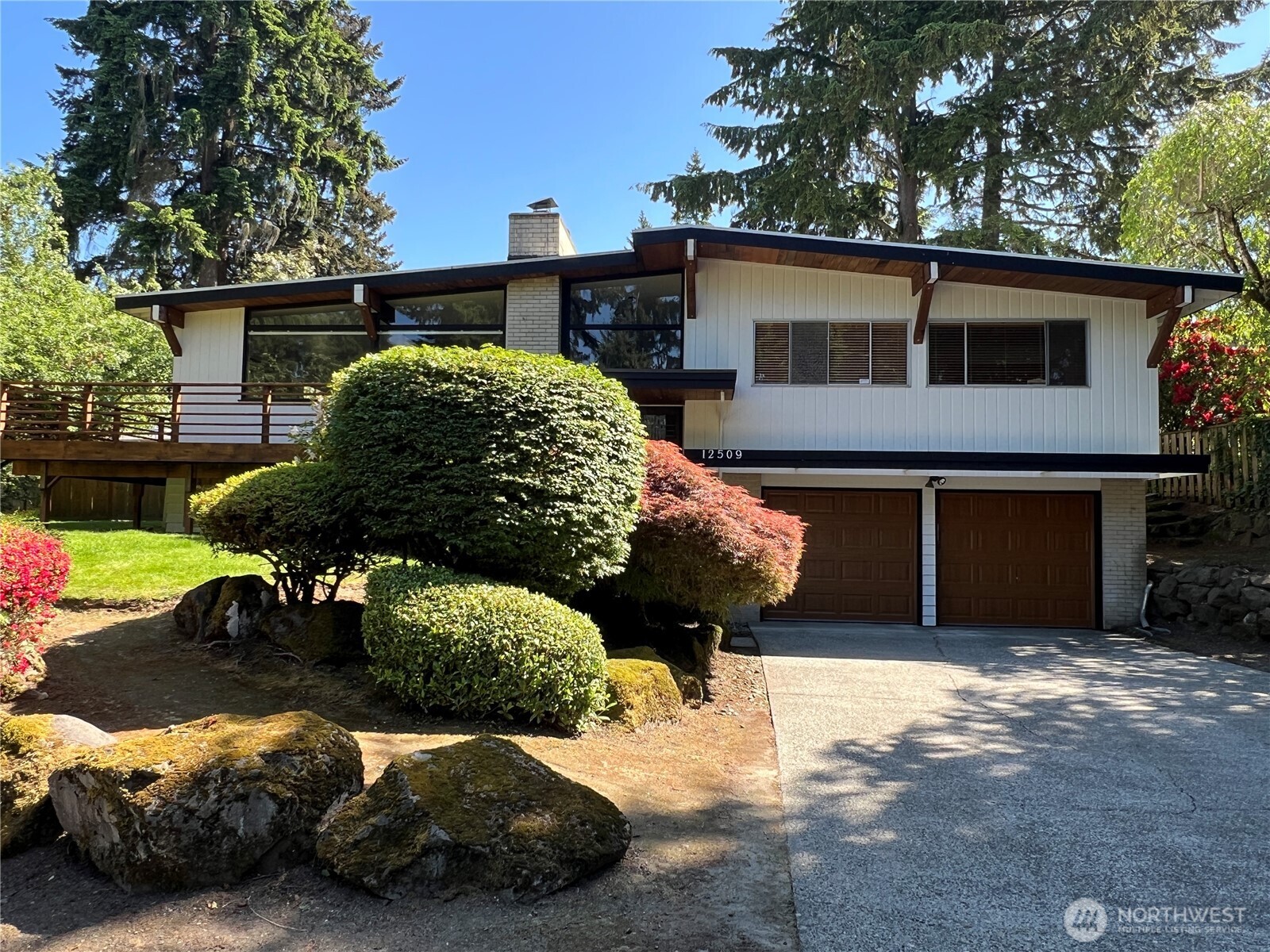 12509 Se 48th Place Property Photo 1