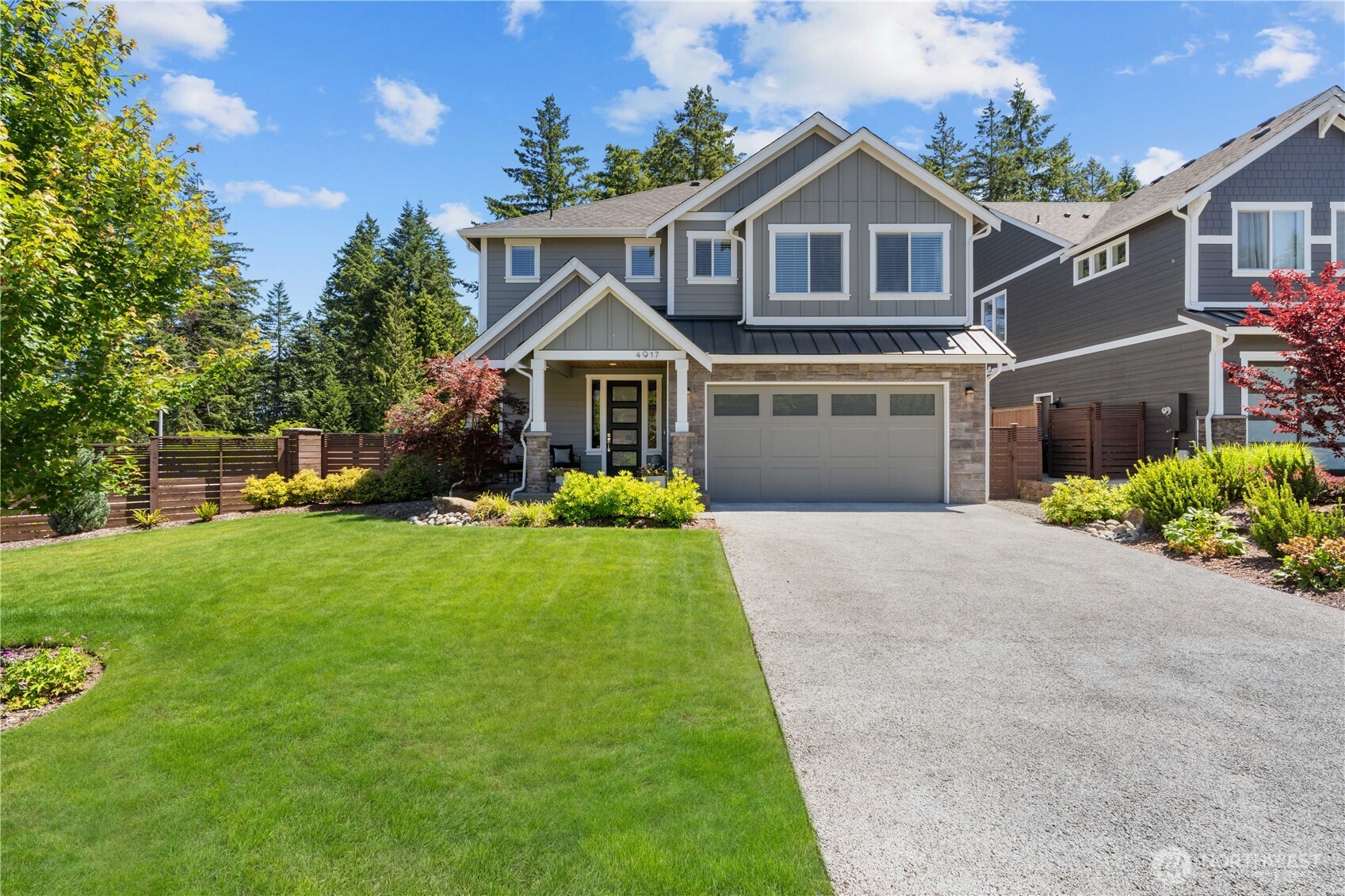 4917 22nd Avenue Ct Property Photo 2