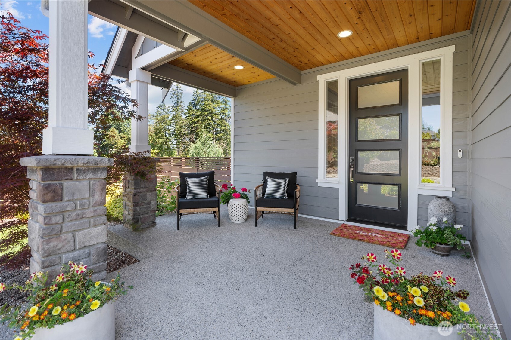 4917 22nd Avenue Ct Property Photo 4