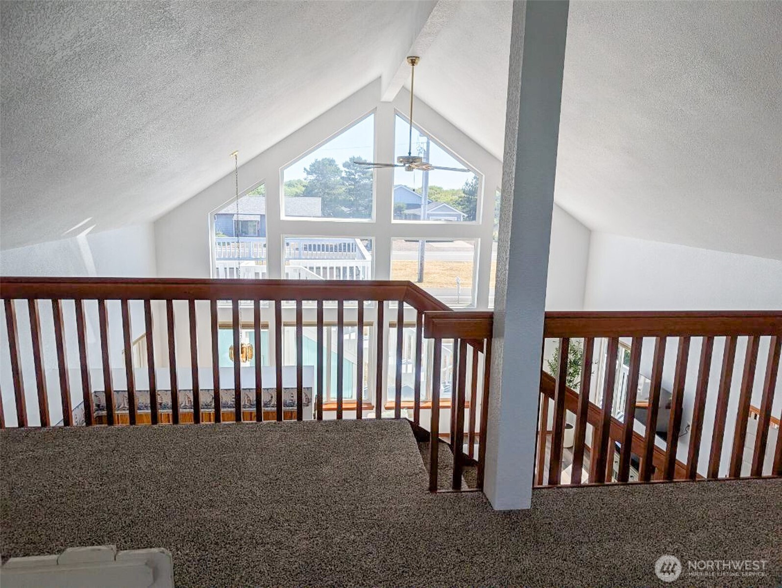 1249 E Ocean Shores Boulevard Property Photo 21
