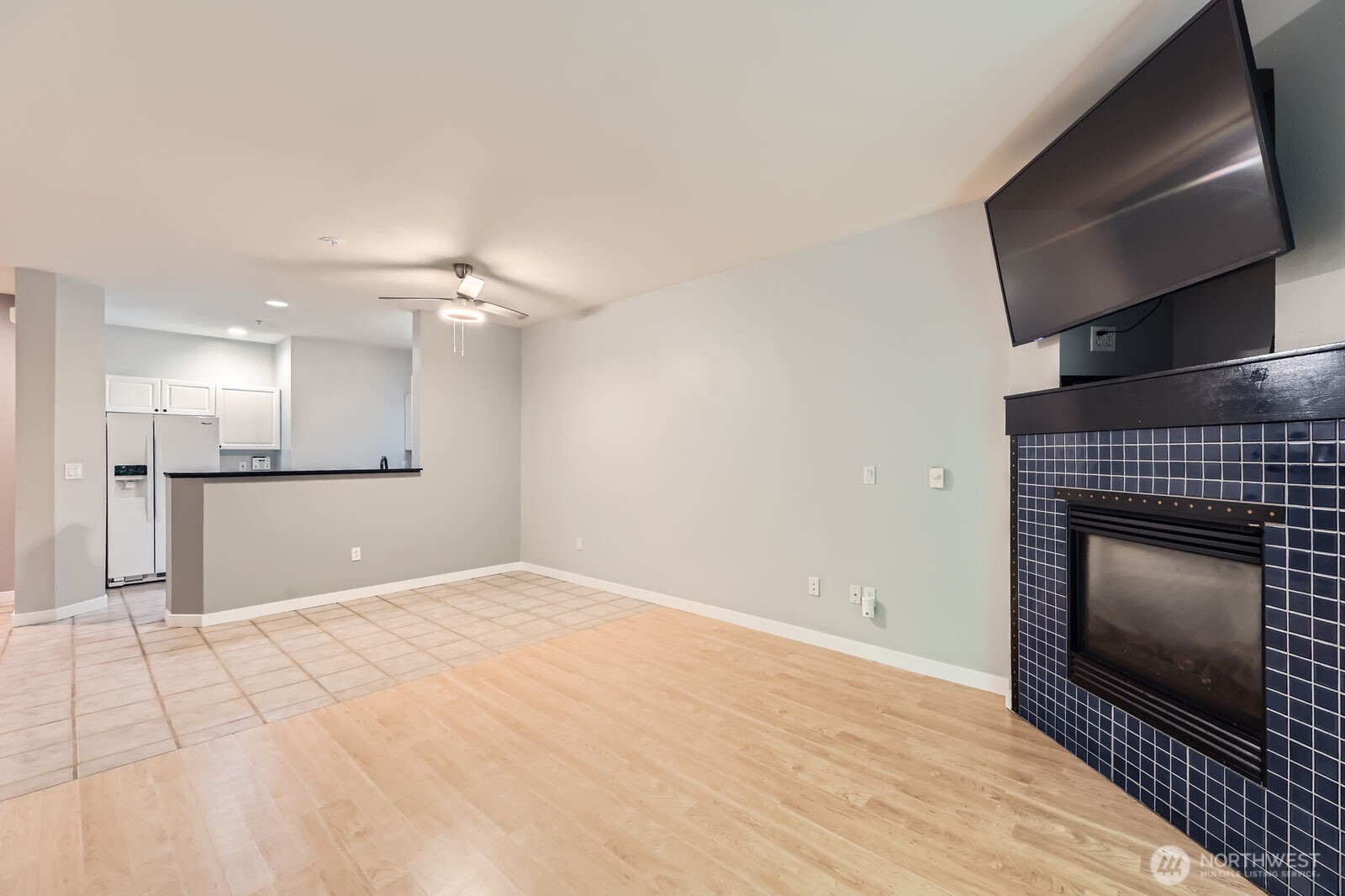 12712 Admiralty Way D103 Property Photo 8
