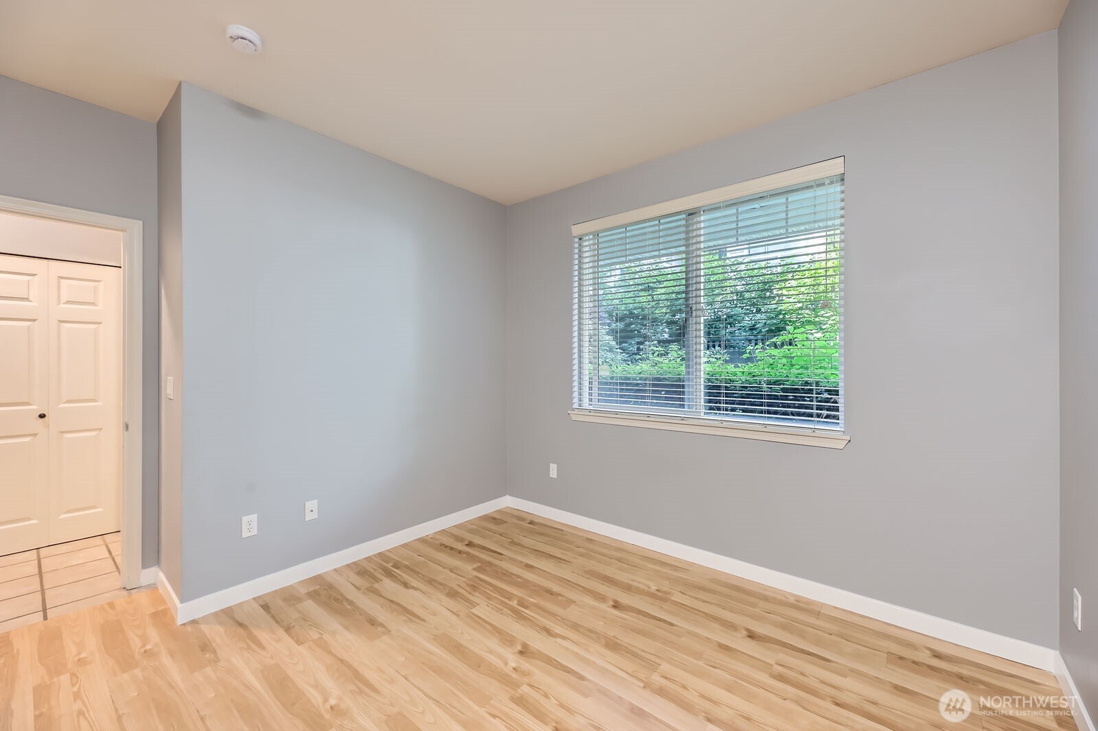 12712 Admiralty Way D103 Property Photo 18