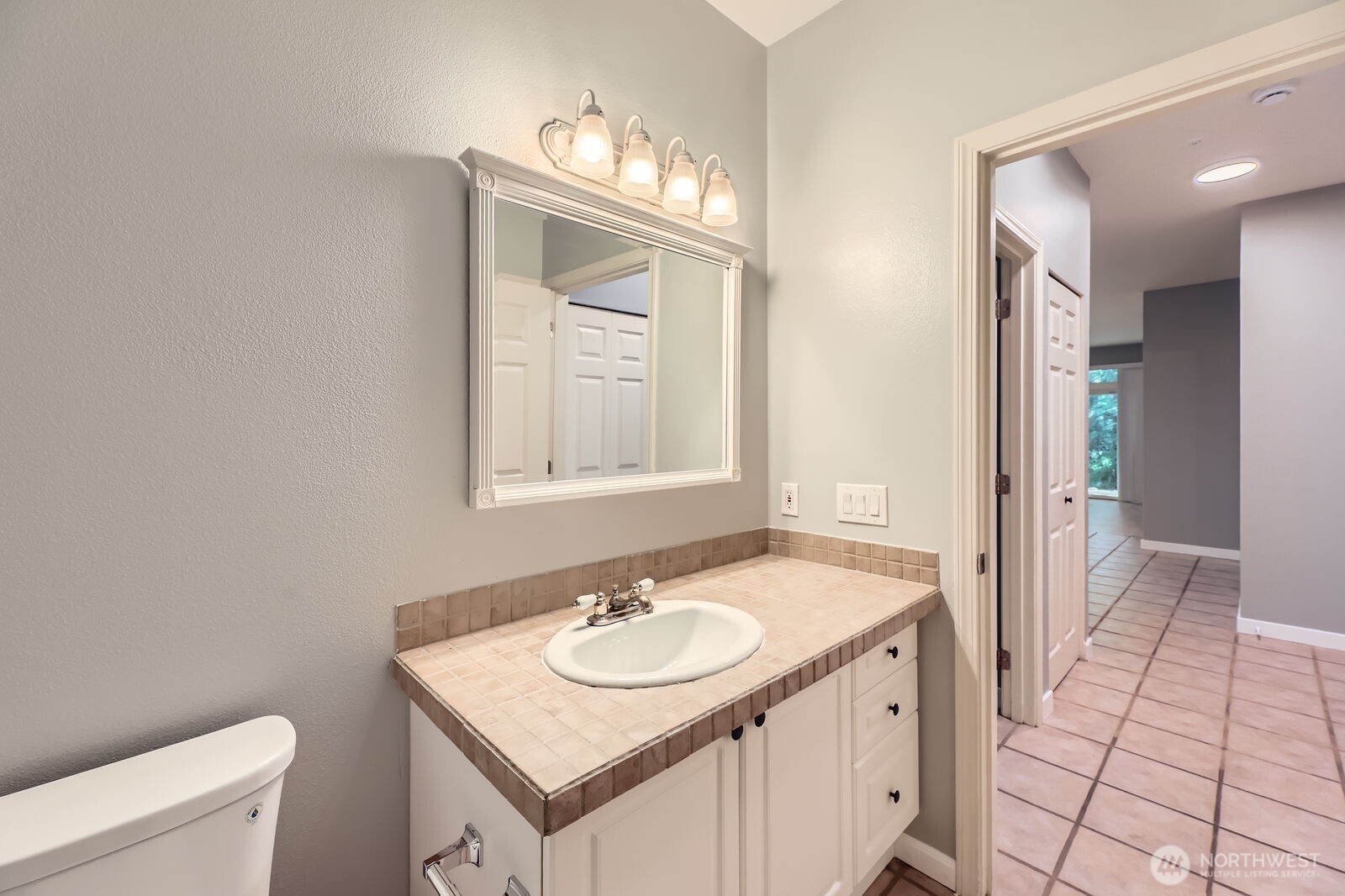 12712 Admiralty Way D103 Property Photo 21