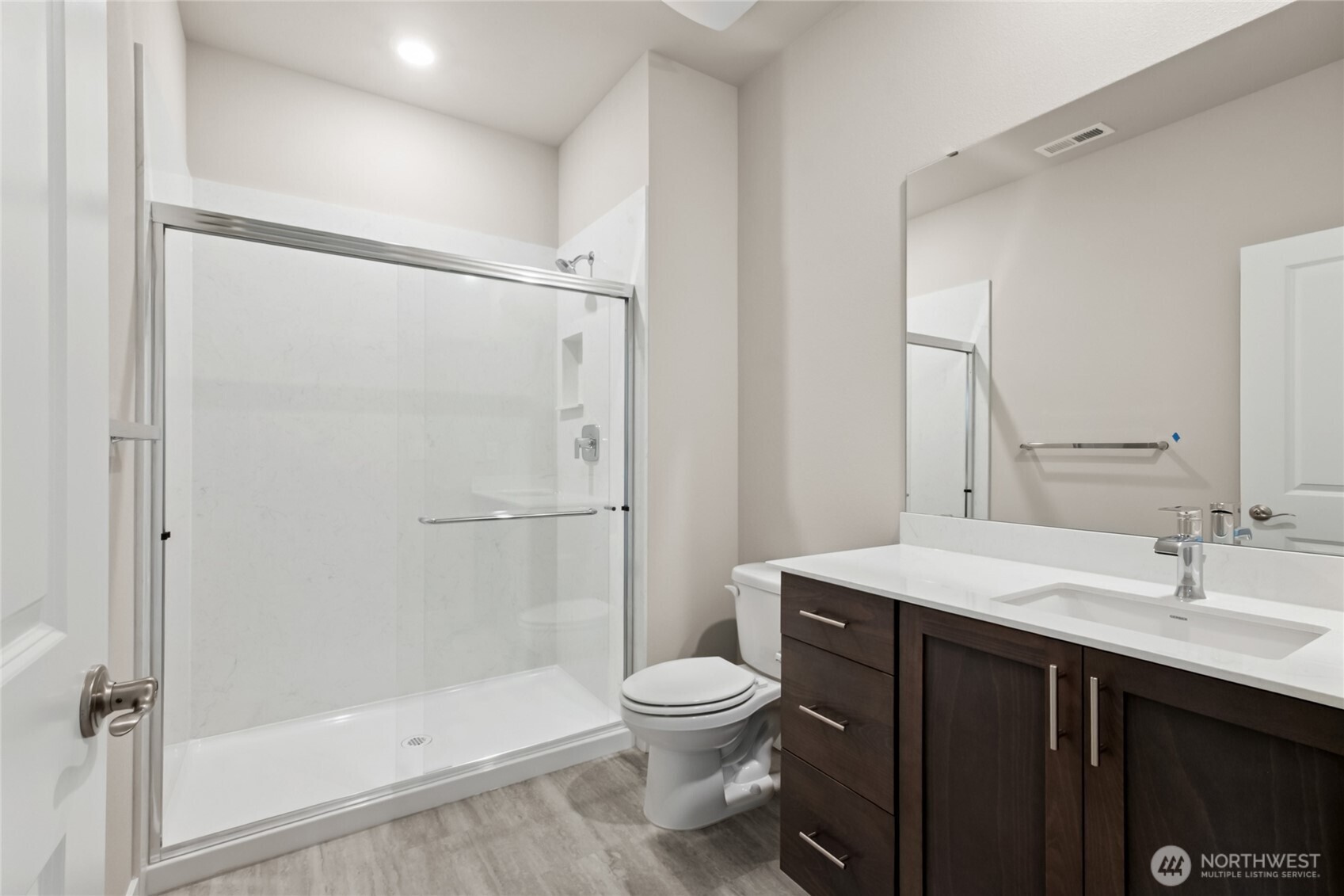 716 Se 11th Place 7 Property Photo 25