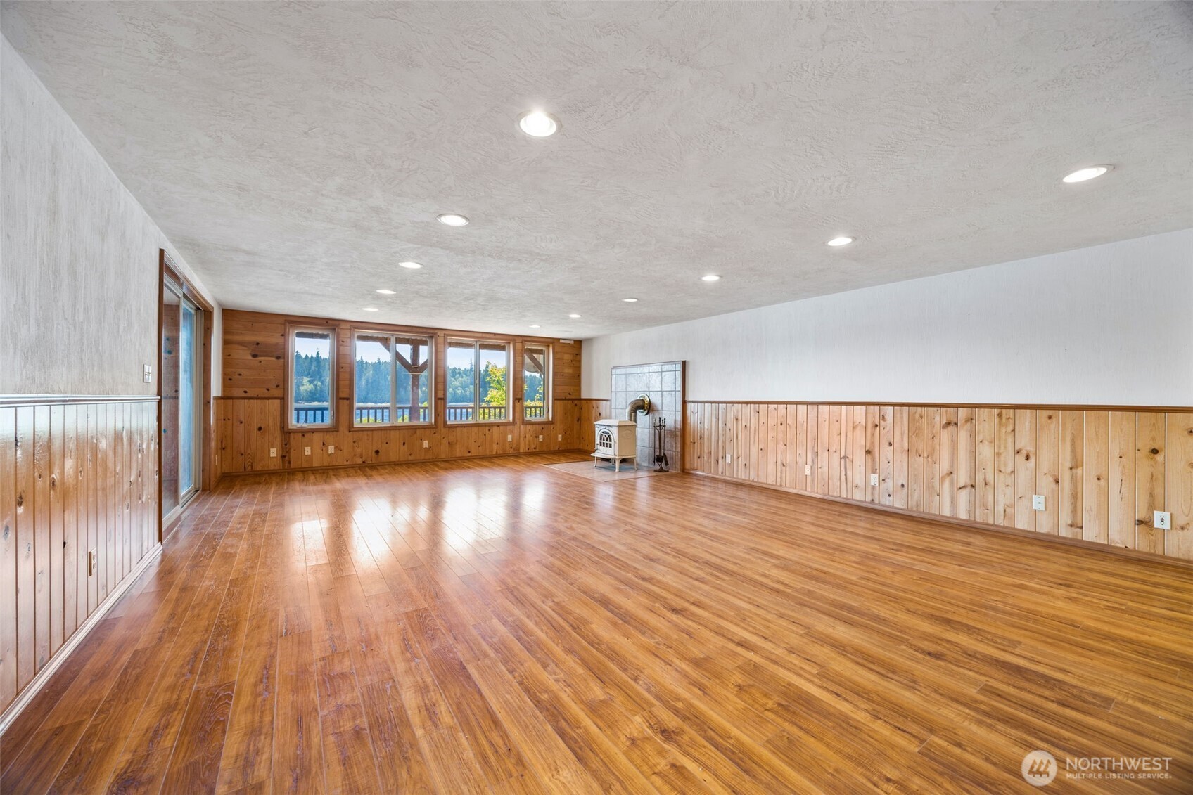 1236 E Island View Road Property Photo 23