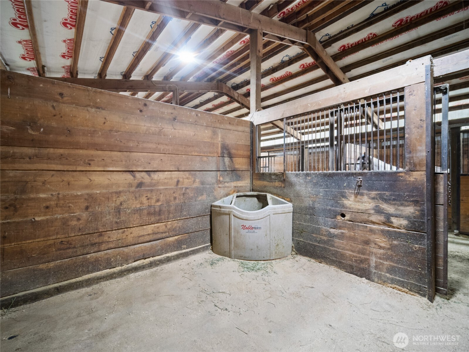 4988 Wallbridge Road Property Photo 13