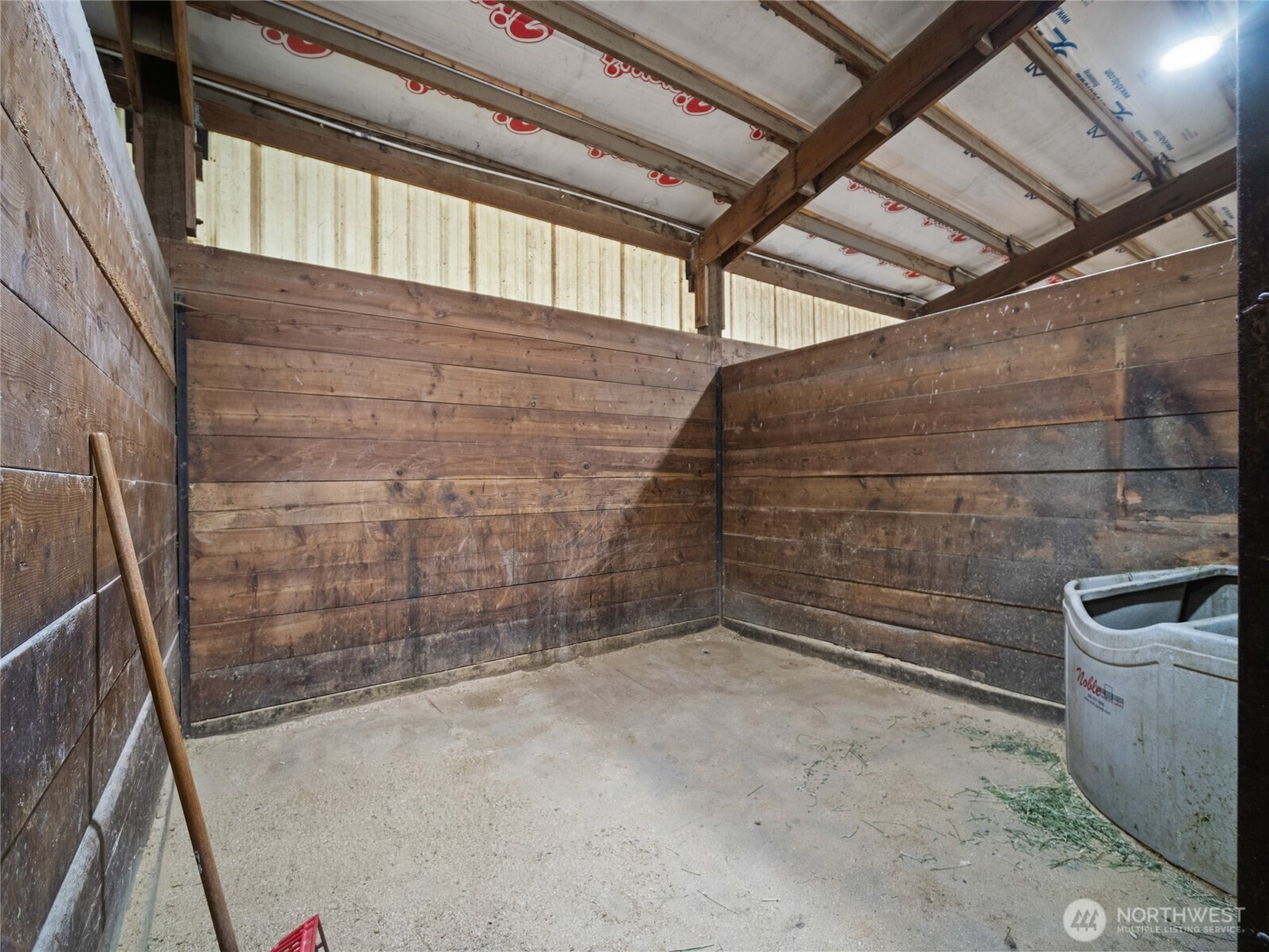 4988 Wallbridge Road Property Photo 14