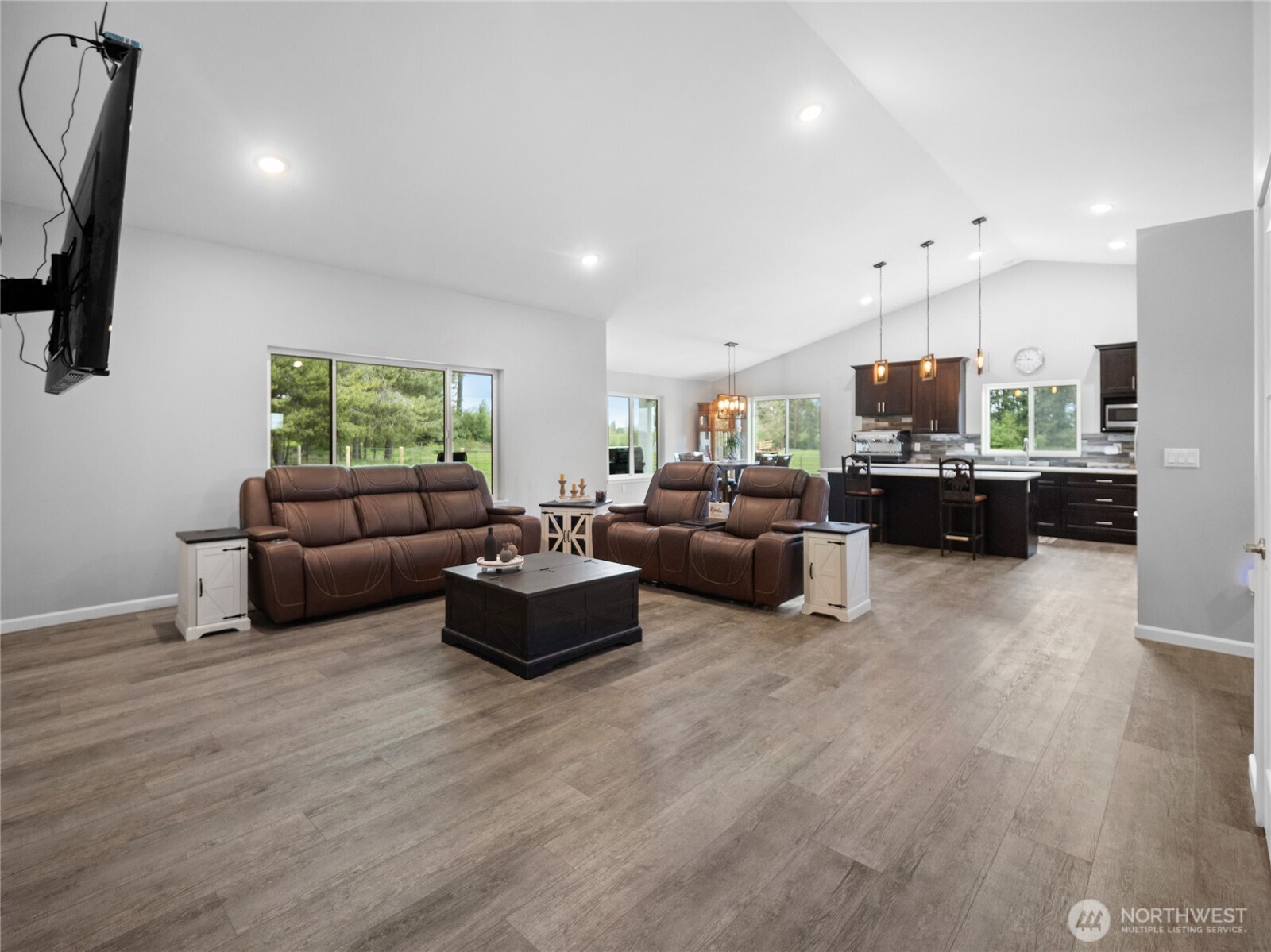 4988 Wallbridge Road Property Photo 19